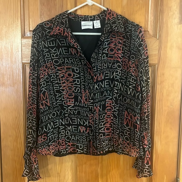 Fashion Bug women’s button down 100% silk blouse size xlarge . - Picture 2 of 8